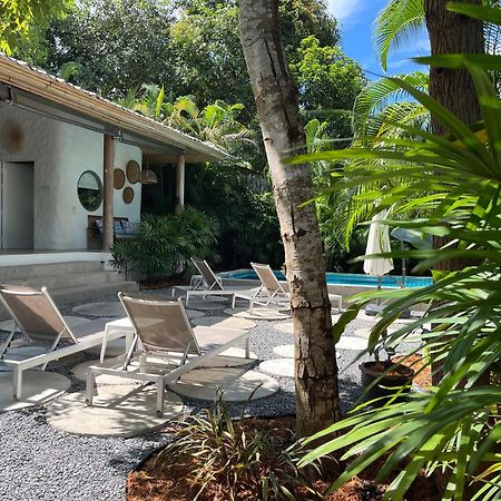 Dhyana Villas Hinkong Екстериор снимка