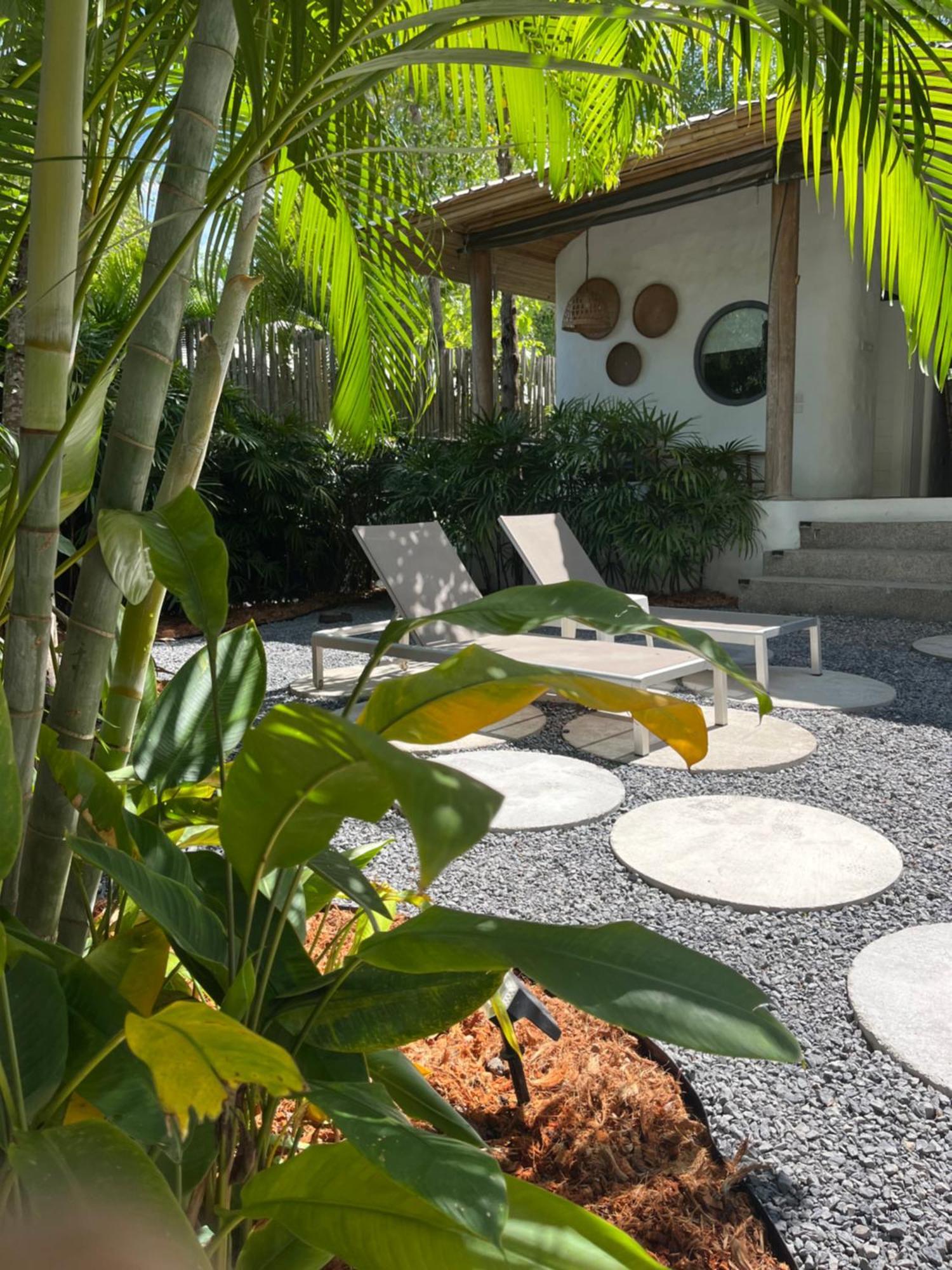 Dhyana Villas Hinkong Екстериор снимка
