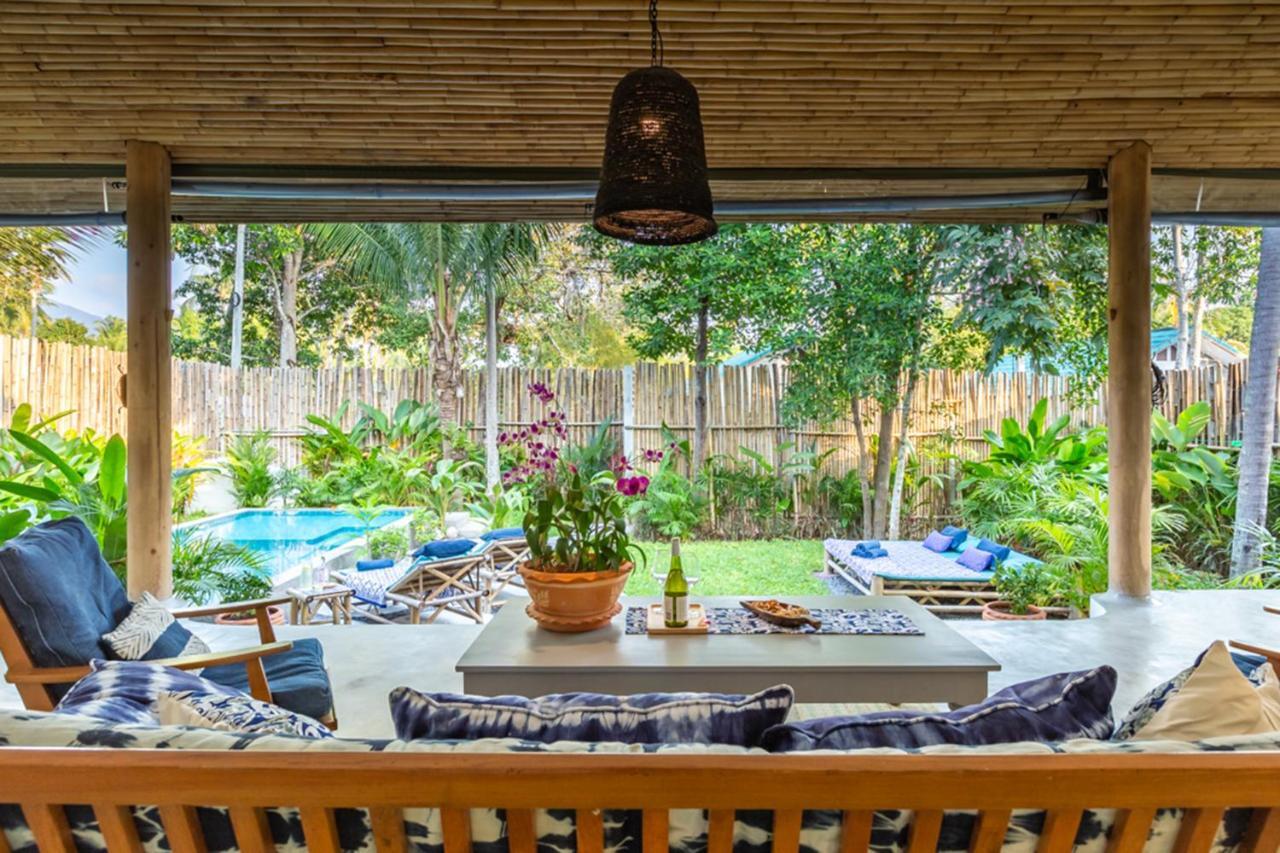 Dhyana Villas Hinkong Екстериор снимка